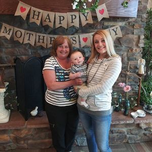 Meet your Posher, Denise